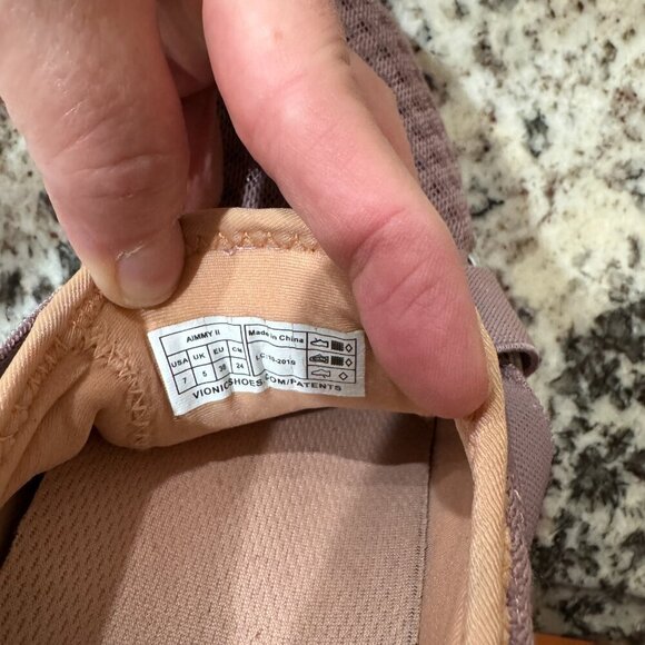 VIONIC AIMMY II Mauve Orthopedic Cushioned Comfort Sneakers Shoes  Size 7 EUC - Picture 7 of 7